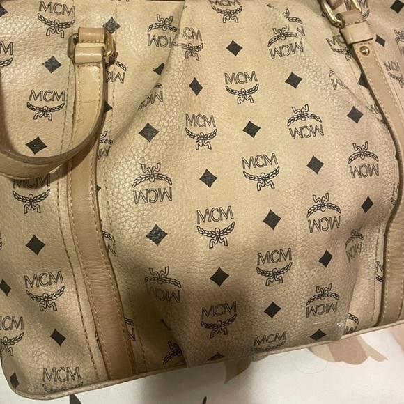 AUTHENTIC MCM Visetos Vintage Cross Shopper bag - Picture 4 of 13